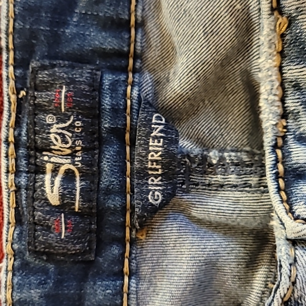Silver Jeans - Picture 6 of 8